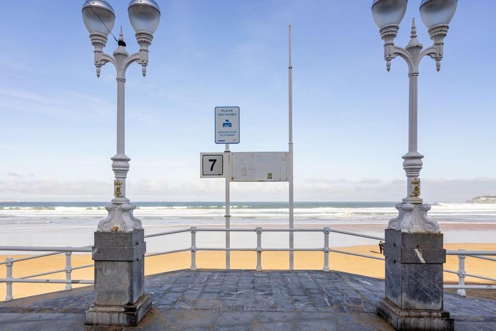Appartamento Escalera 7 Gijón Esterno foto