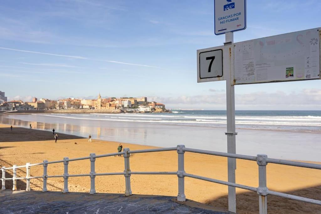 Appartamento Escalera 7 Gijón Esterno foto